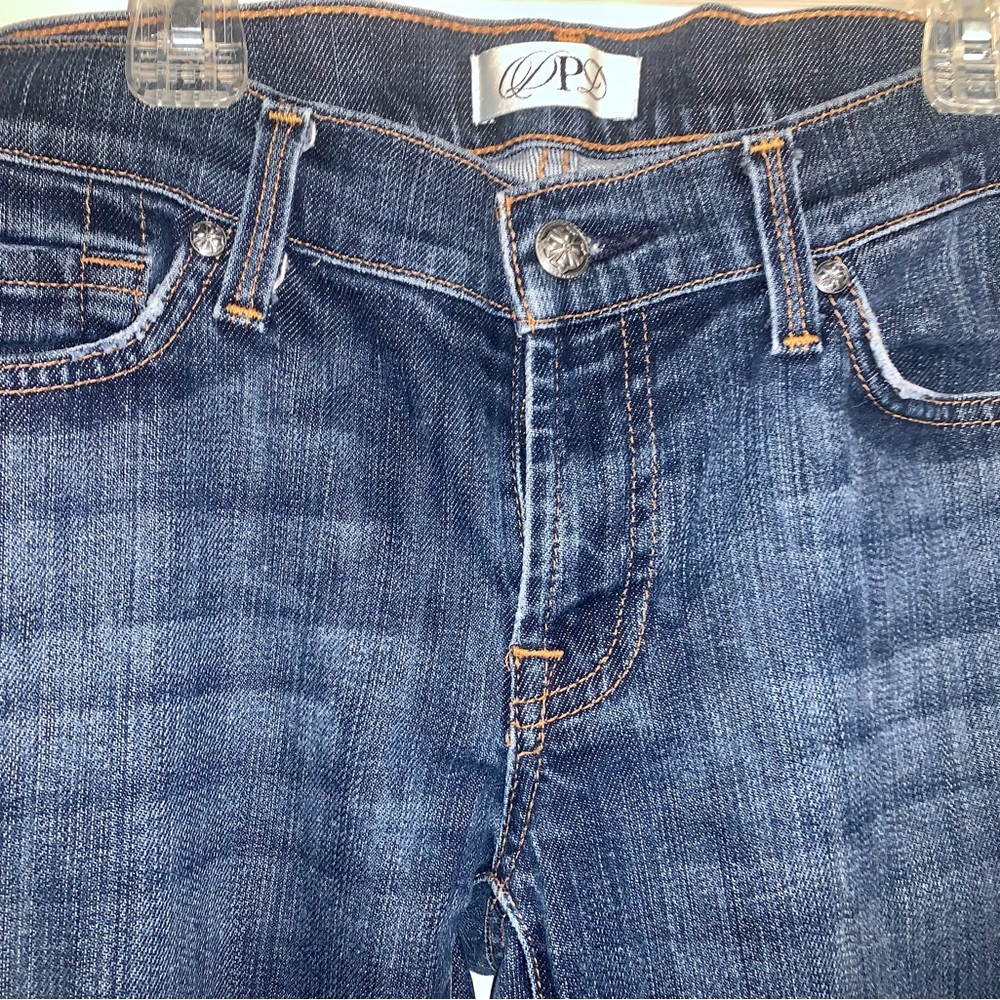 DELUXE PREMIUM DENIM Pencil Leg women’s size 29.